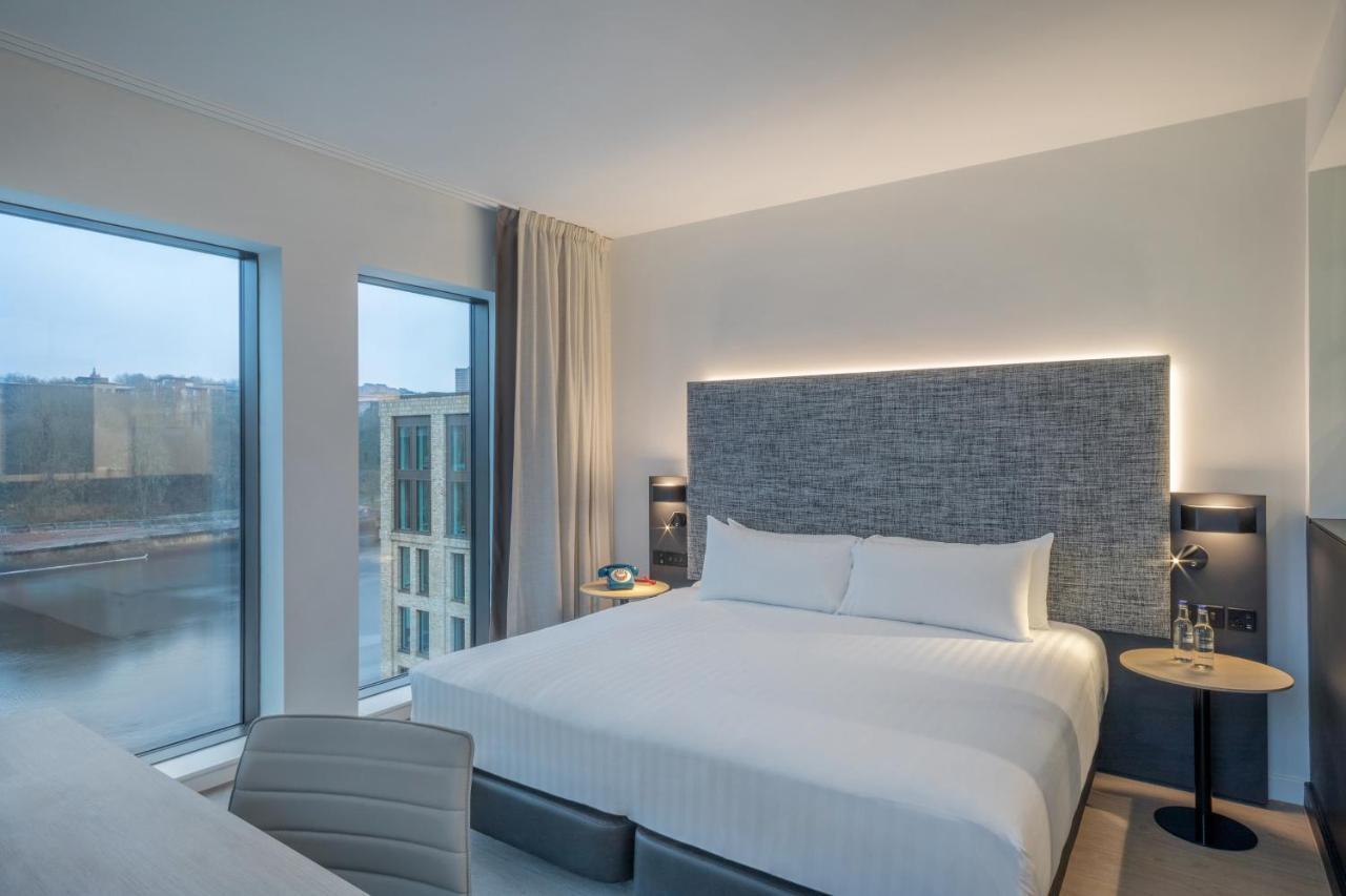 Innside By Melia Newcastle Bagian luar foto